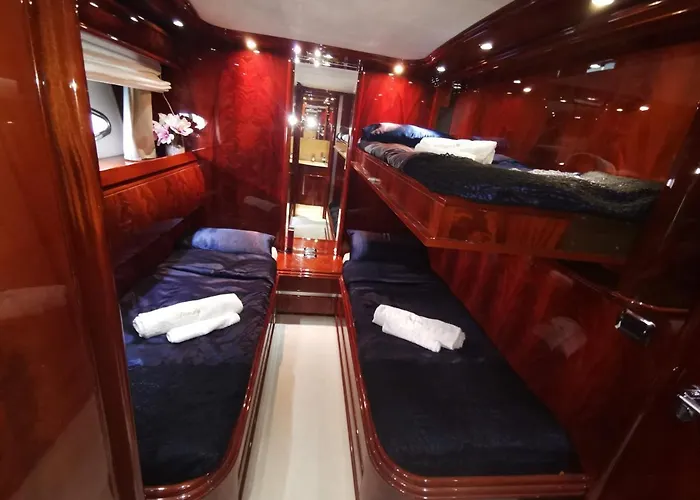 보트호텔 Rent Luxury Motor Yacht